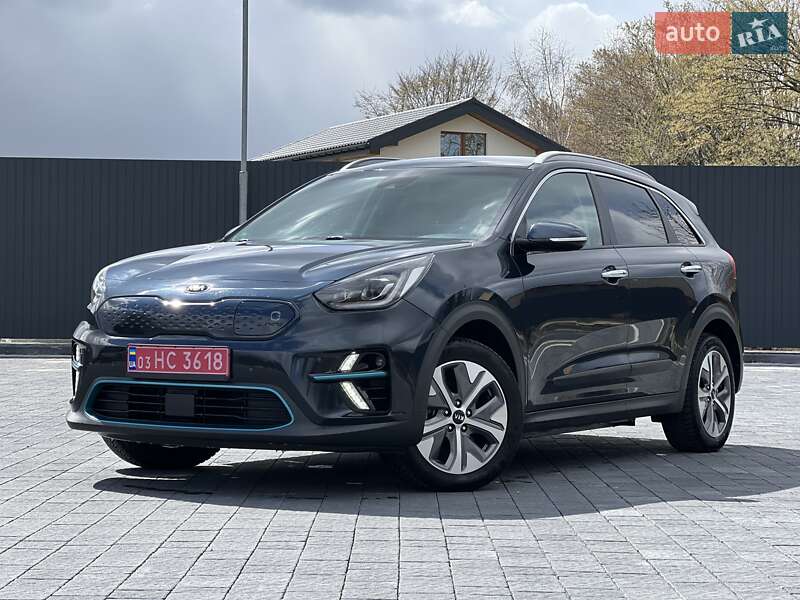 Позашляховик / Кросовер Kia Niro 2020 в 