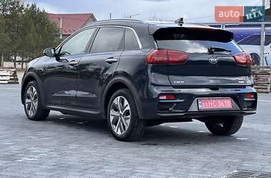 Позашляховик / Кросовер Kia Niro 2020 в 