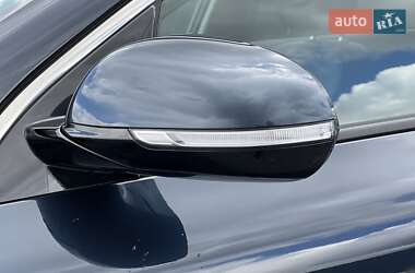 Позашляховик / Кросовер Kia Niro 2020 в 