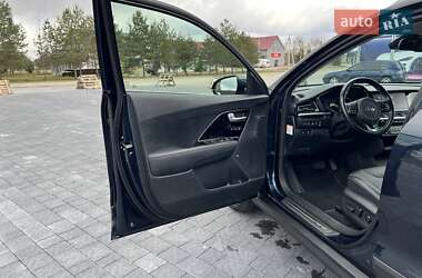 Позашляховик / Кросовер Kia Niro 2020 в 