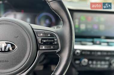 Позашляховик / Кросовер Kia Niro 2020 в 