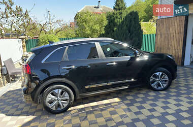 Позашляховик / Кросовер Kia Niro 2022 в 