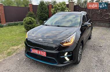 Позашляховик / Кросовер Kia Niro 2019 в 