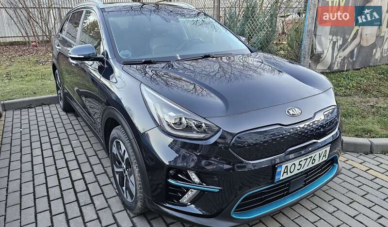 Внедорожник / Кроссовер Kia Niro 2020 в Ужгороде