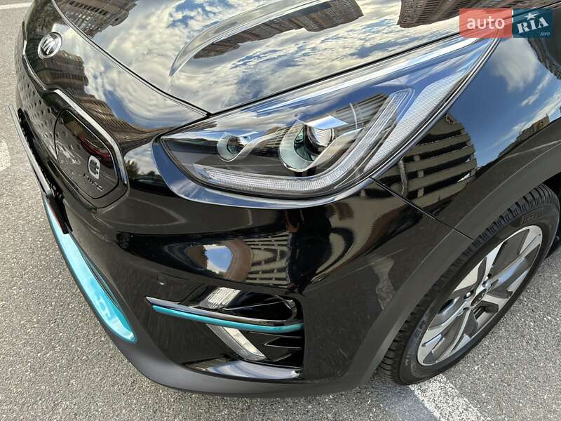 Внедорожник / Кроссовер Kia Niro 2020 в Киеве