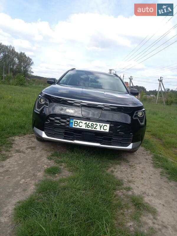 Внедорожник / Кроссовер Kia Niro 2023 в 