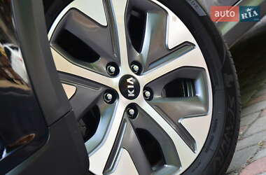 Внедорожник / Кроссовер Kia Niro 2020 в 