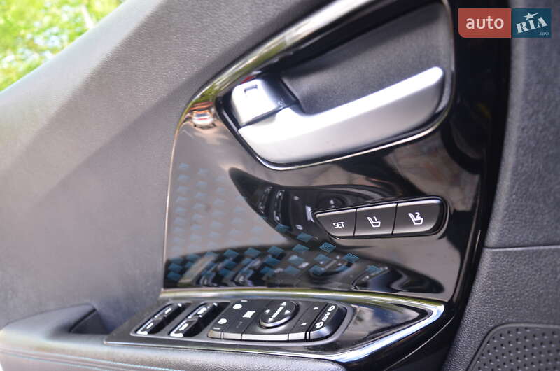 Внедорожник / Кроссовер Kia Niro 2020 в Трускавце