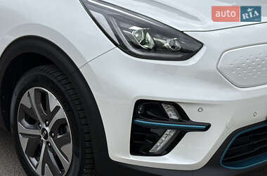 Позашляховик / Кросовер Kia Niro 2021 в 
