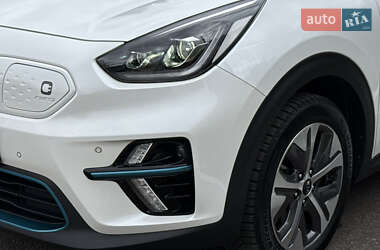 Позашляховик / Кросовер Kia Niro 2021 в 