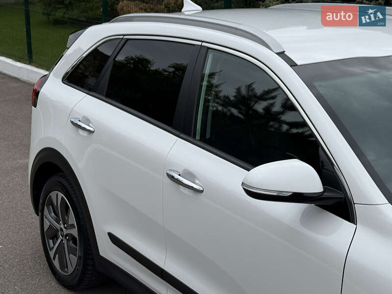 Внедорожник / Кроссовер Kia Niro 2021 в Ровно