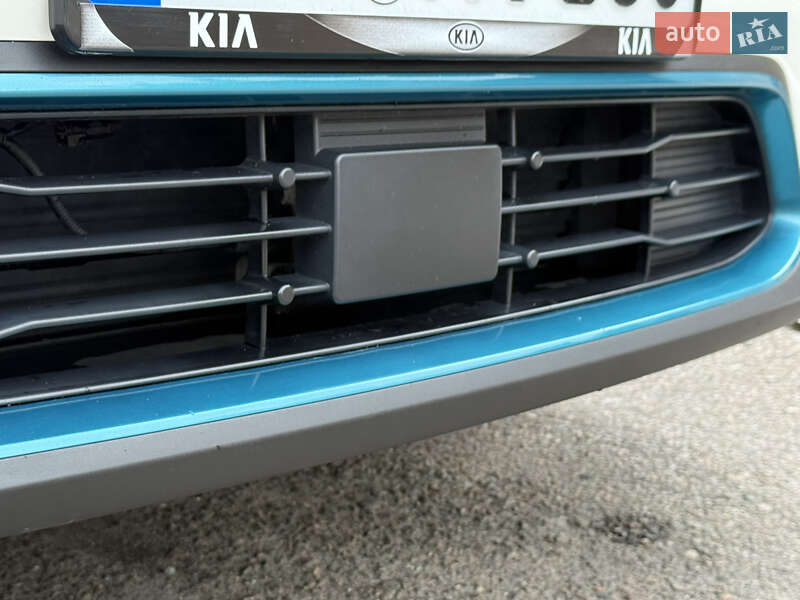 Внедорожник / Кроссовер Kia Niro 2021 в Ровно