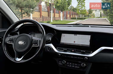 Позашляховик / Кросовер Kia Niro 2021 в 