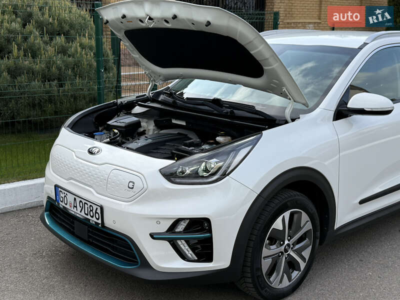 Внедорожник / Кроссовер Kia Niro 2021 в Ровно