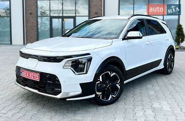 Внедорожник / Кроссовер Kia Niro 2023 в 