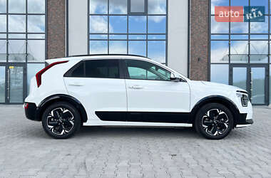 Внедорожник / Кроссовер Kia Niro 2023 в 