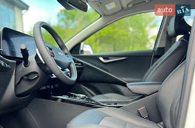 Внедорожник / Кроссовер Kia Niro 2023 в 