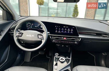 Внедорожник / Кроссовер Kia Niro 2023 в 