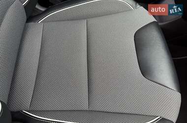 Позашляховик / Кросовер Kia Niro 2021 в 