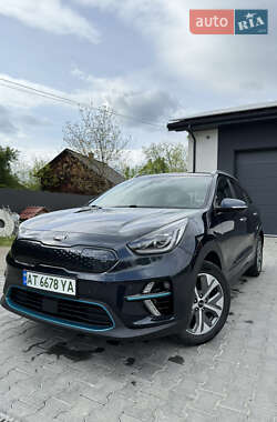 Позашляховик / Кросовер Kia Niro 2018 в Івано-Франківську
