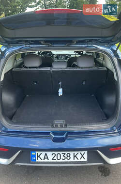 Позашляховик / Кросовер Kia Niro 2017 в Києві