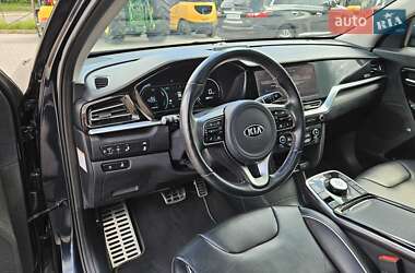 Позашляховик / Кросовер Kia Niro 2021 в 