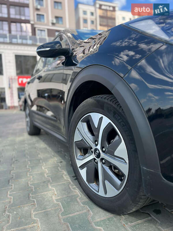 Позашляховик / Кросовер Kia Niro 2021 в Хмельницькому