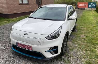 Внедорожник / Кроссовер Kia Niro 2021 в 