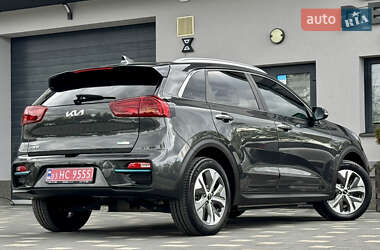 Внедорожник / Кроссовер Kia Niro 2022 в 