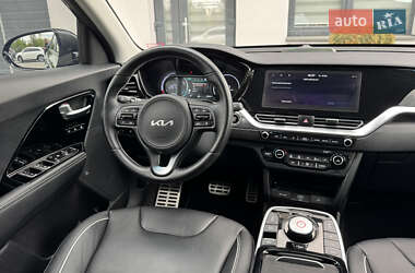 Внедорожник / Кроссовер Kia Niro 2022 в 