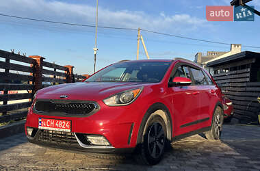 Позашляховик / Кросовер Kia Niro 2017 в Львові
