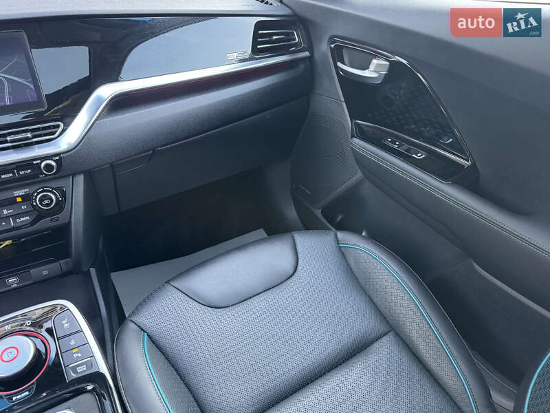 Позашляховик / Кросовер Kia Niro 2020 в Дрогобичі