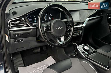Внедорожник / Кроссовер Kia Niro 2022 в 