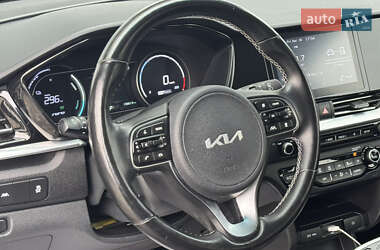 Внедорожник / Кроссовер Kia Niro 2022 в 