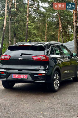 Внедорожник / Кроссовер Kia Niro 2019 в 