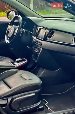 Внедорожник / Кроссовер Kia Niro 2019 в 