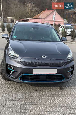 Внедорожник / Кроссовер Kia Niro 2018 в Полтаве