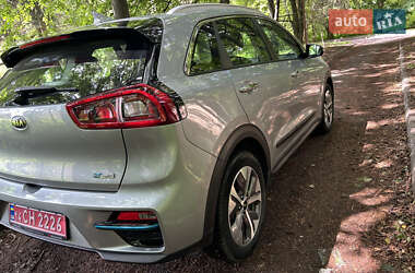 Внедорожник / Кроссовер Kia Niro 2020 в 
