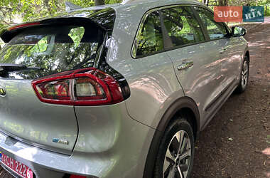 Внедорожник / Кроссовер Kia Niro 2020 в 