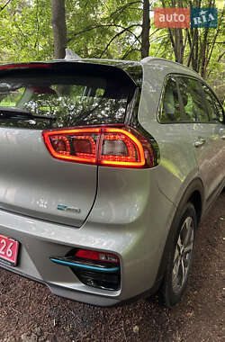 Внедорожник / Кроссовер Kia Niro 2020 в 