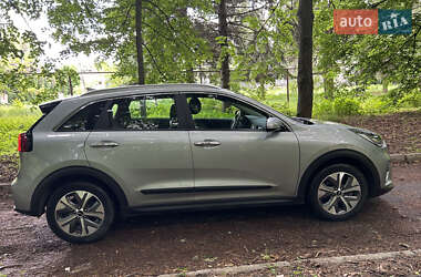 Внедорожник / Кроссовер Kia Niro 2020 в 