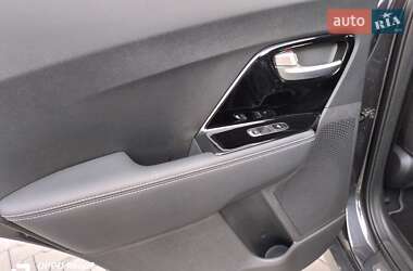 Внедорожник / Кроссовер Kia Niro 2019 в 