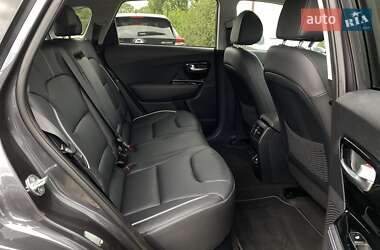 Позашляховик / Кросовер Kia Niro 2021 в 