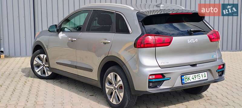 Внедорожник / Кроссовер Kia Niro 2022 в Ровно