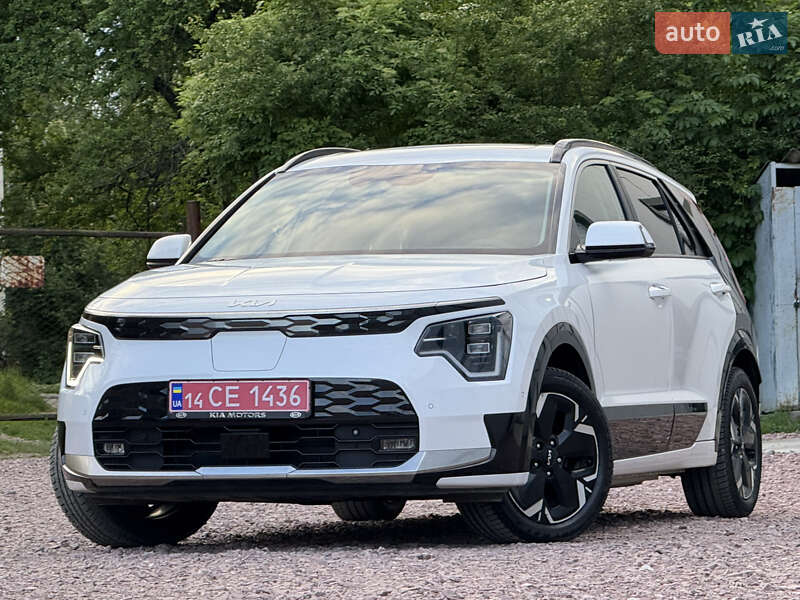 Позашляховик / Кросовер Kia Niro 2023 в Дрогобичі