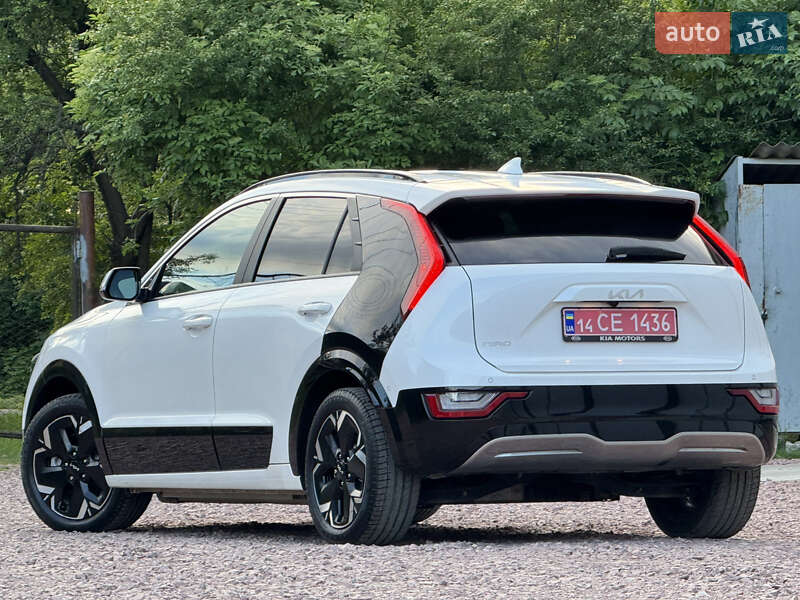 Позашляховик / Кросовер Kia Niro 2023 в Дрогобичі