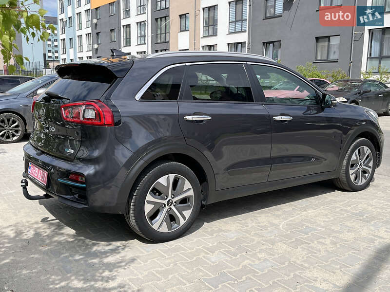 Внедорожник / Кроссовер Kia Niro 2019 в Ровно