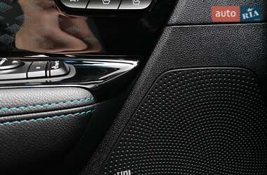 Позашляховик / Кросовер Kia Niro 2021 в 