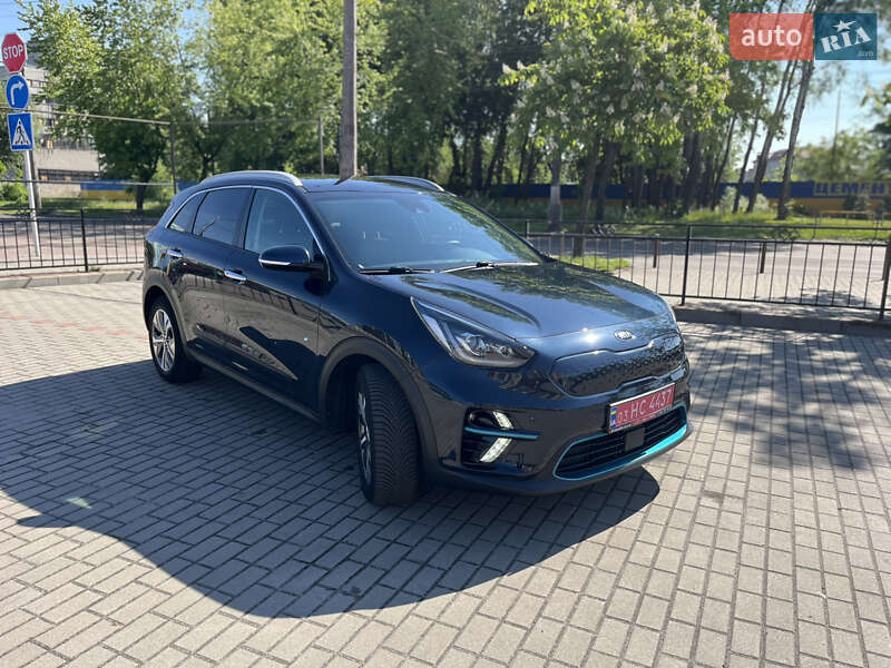 Позашляховик / Кросовер Kia Niro 2019 в Житомирі
