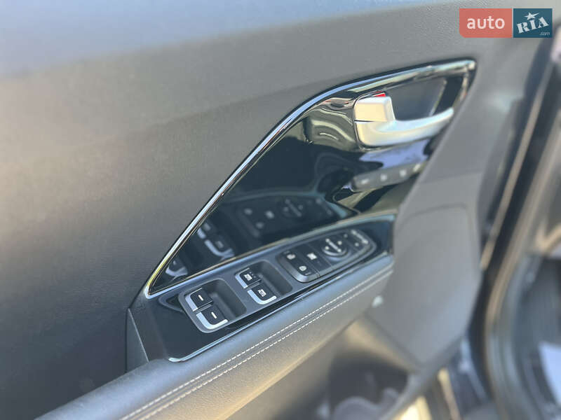 Позашляховик / Кросовер Kia Niro 2019 в Житомирі